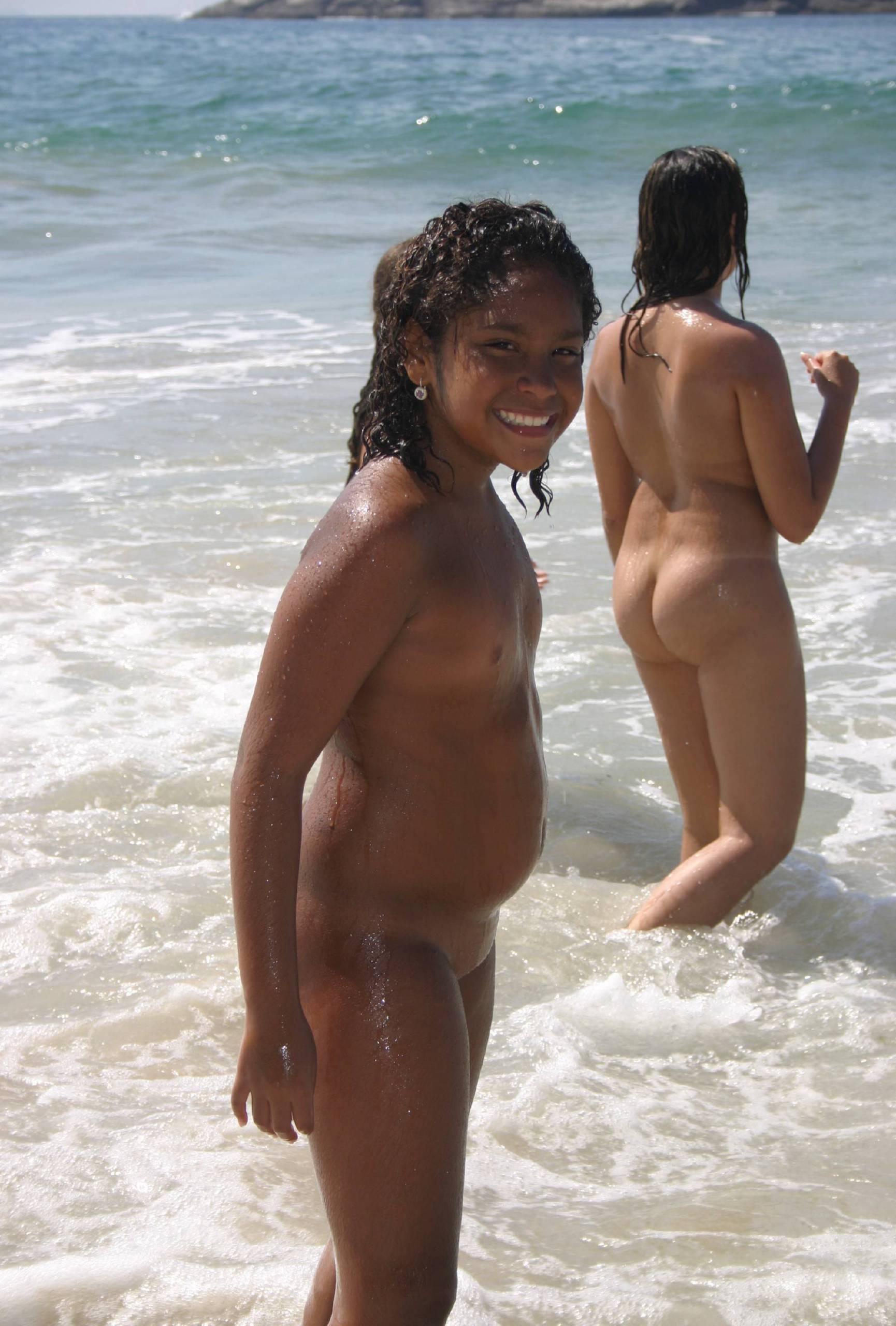 Nudist Splash and Fun Day Family Nudists - 2