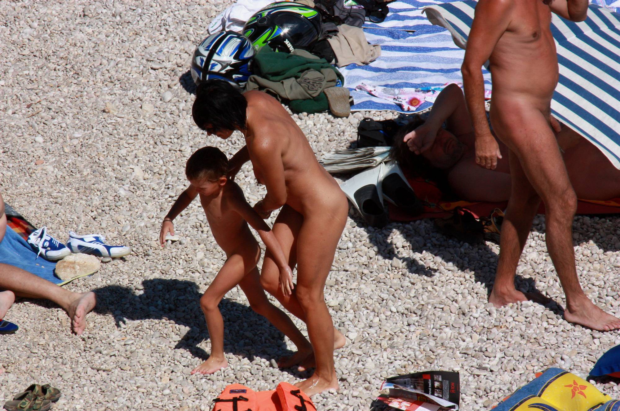 Naturist Family Overlook Pure Nudism Family - 1