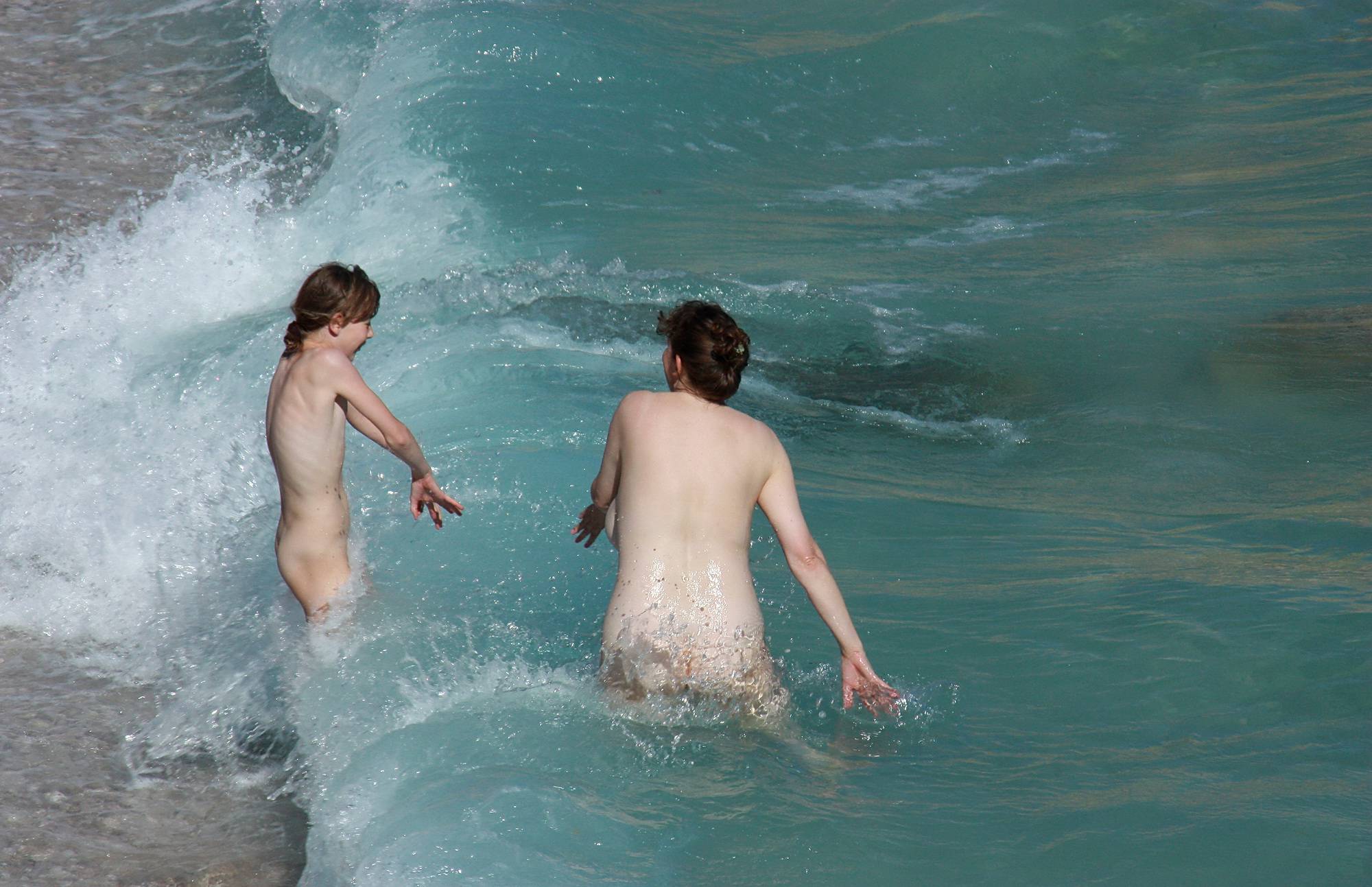 Turquoise Ocean Swim - Teen Nudist Pics - 1